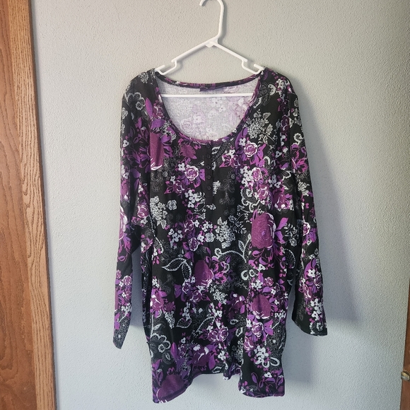 Roaman's Tops - NWOT Roaman's Long Sleeve